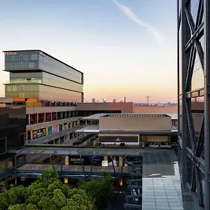 Отель Hilton Midtown